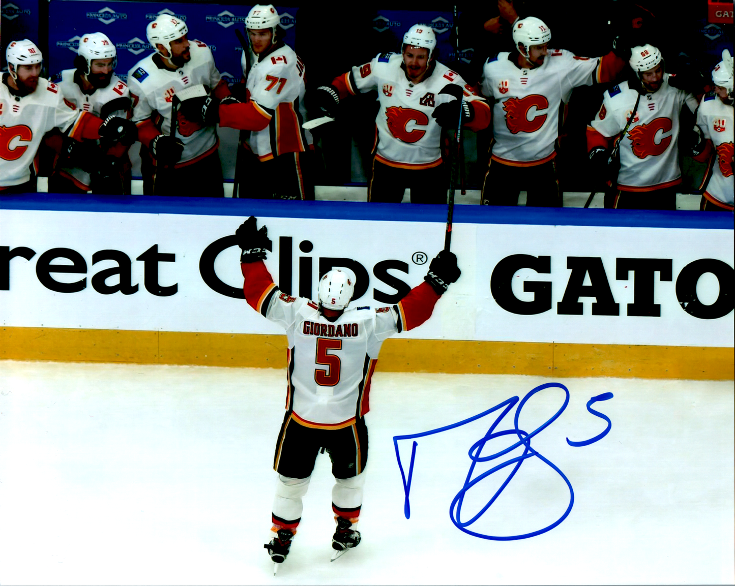 Mark Giordano Signed 8X10 Photo - Calgary Flames - COA NHL HOF Autographed