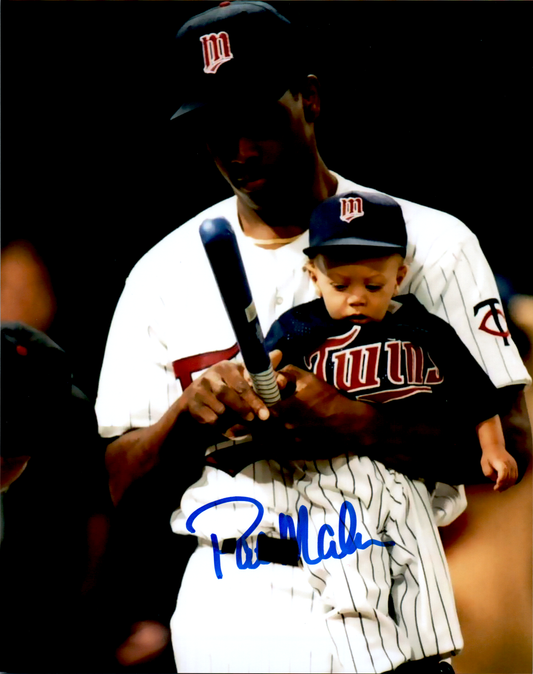 Pat Mahomes Signed 8x10 Photo Holding Patrick MLB Autographed Twins