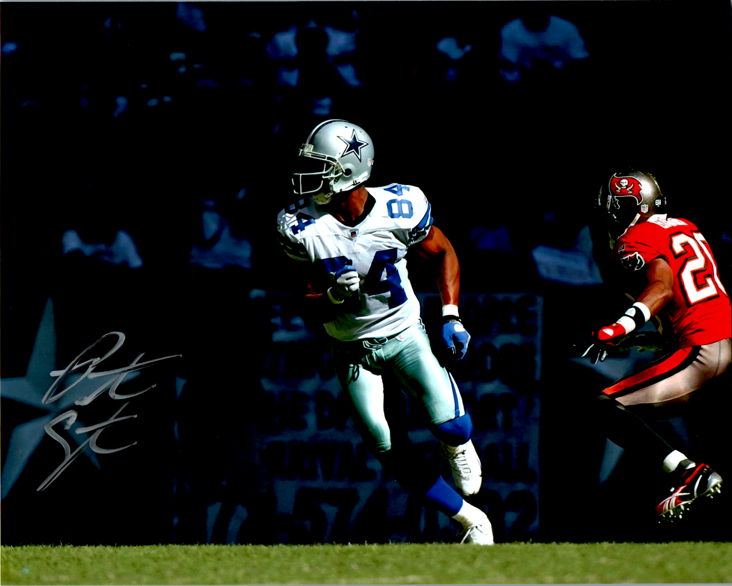 Patrick Crayton Signed 8x10 Photo NFL Dallas Cowboys White Jersey vs Bucs